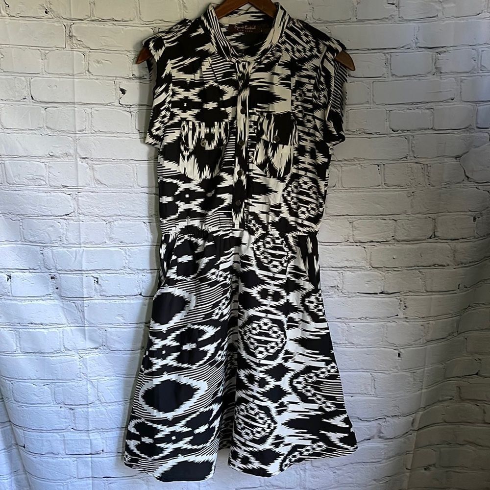 Speed Control Black & White Aztec Print Mini Dress Size S